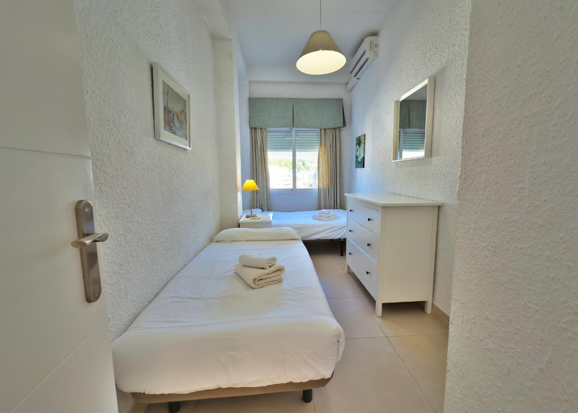 Skol 933 Fantastic Two Bedrooms On The 9th Floor With Amazing Sea Views Apartment *